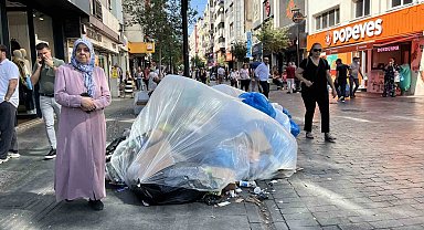 Çöp dağları Karşıyaka'ya uzandı