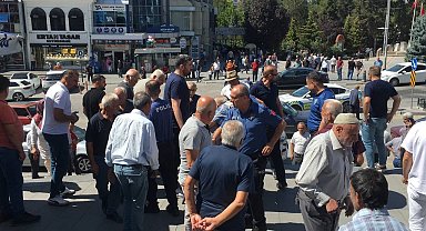 Cuma namazı çıkışı kayınbiradeni bıçakladı