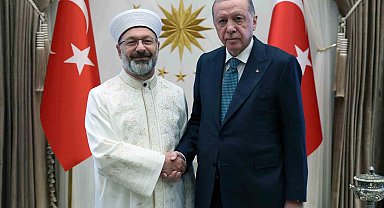 Cumhurbaşkanı Erdoğan eski Diyanet İşleri Başkanı Prof. Dr. Erbaş'ı kabul etti