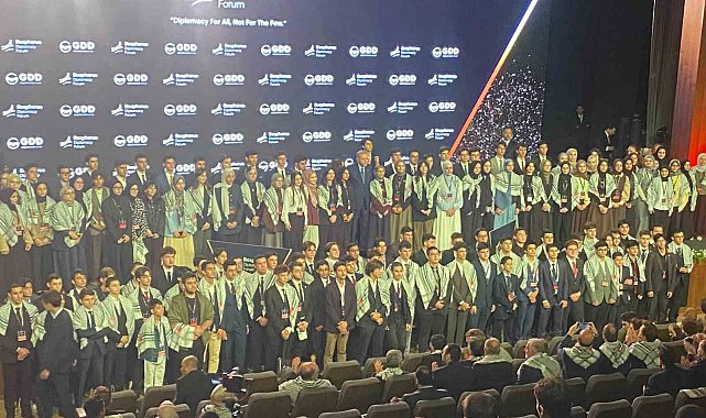Cumhurbaşkanı Erdoğan: "Soykırım şebekesinin başı, BM Genel Kurulu'nda yalanları ve tehditlerini dinleyecek kimse bulamadı ve boş koltuklara konuştu"