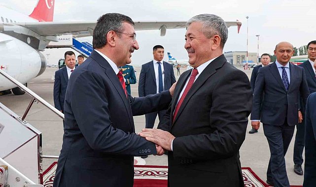 Cumhurbaşkanı Yardımcısı Yılmaz, Kırgızistan Cumhurbaşkanı Caporov ile görüştü