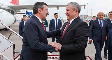Cumhurbaşkanı Yardımcısı Yılmaz, Kırgızistan Cumhurbaşkanı Caporov ile görüştü