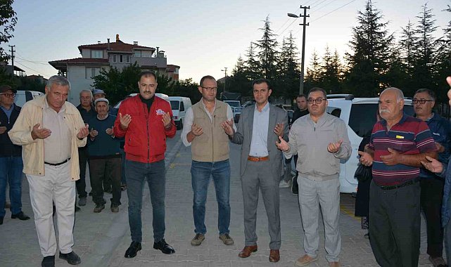 Demirci'de ilk kez semt pazarı kuruldu