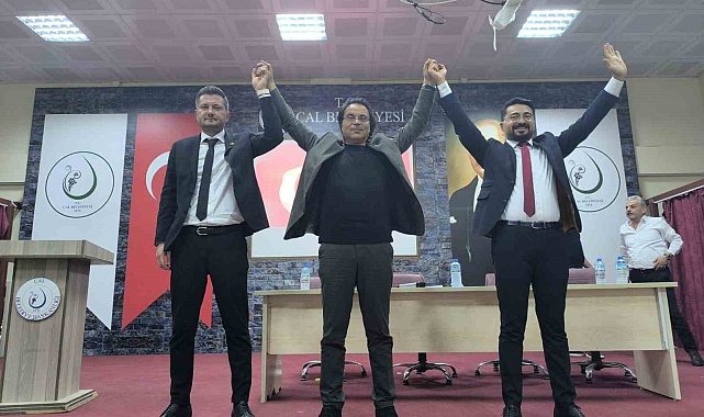 Denizli CHP'de değişim Çal'dan başladı