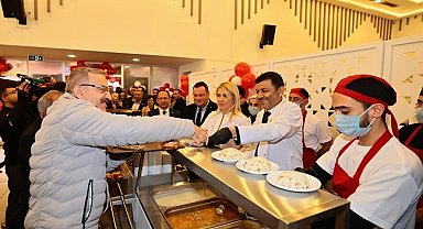 Denizli Kent Lokantası 1 yaşında