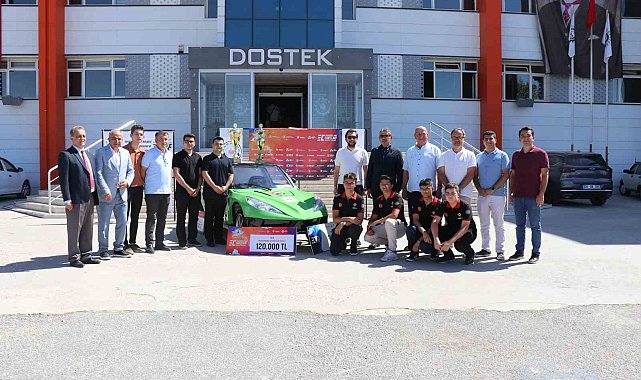 Denizli OSB Yönetimi, DOSTEK Kolejinin TEKNOFEST başarısını kutladı
