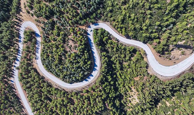 Denizli'de Mollaahmet ile Göveçlik mahallelerini birleştiren yol yenileniyor