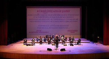 Denizli'de "Pamukkale" ezgileri yankılandı