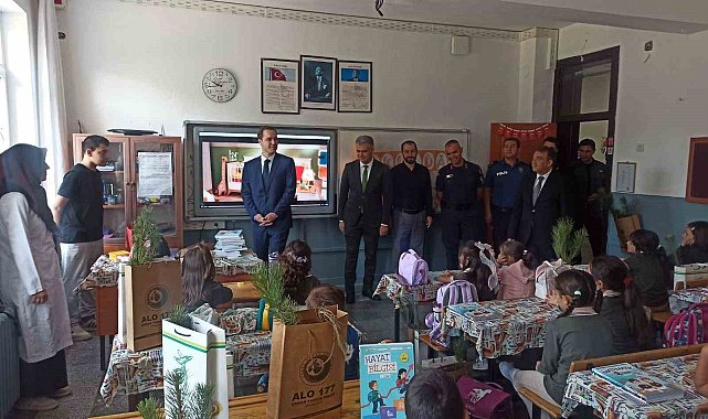 Derebucak'ta ilk ders zili çaldı