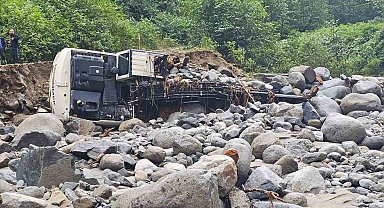 Deremezra köyü muhtarı Kuru yardım istiyor