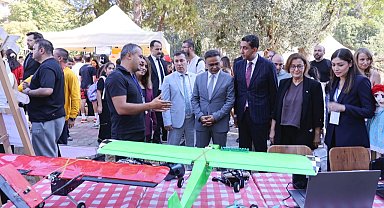 DEÜ'de 'Bilim Şenliği' coşkusu