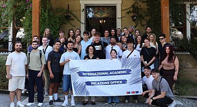 DEÜ'de kültürler buluştu: 13 ülkeden 51 öğrenci DEÜ'ye katıldı