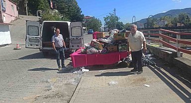 Devrek'te alışveriş stantları kapandı