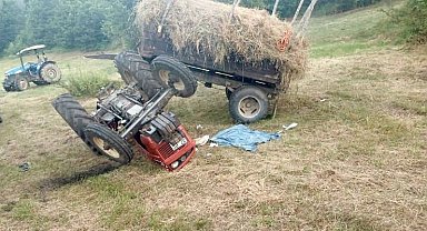 Devrilen traktörün altında kalan sürücü yaşam mücadelesini kaybetti