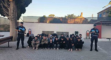 Didim'de 23 düzensiz göçmen yakalandı