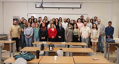 Dijital Görünürlük Atölyesi HKÜ Design Akademi'de gerçekleştirildi