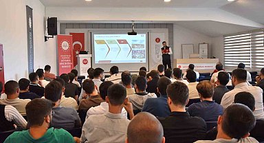 Din görevlisi adaylarına ilk yardım semineri
