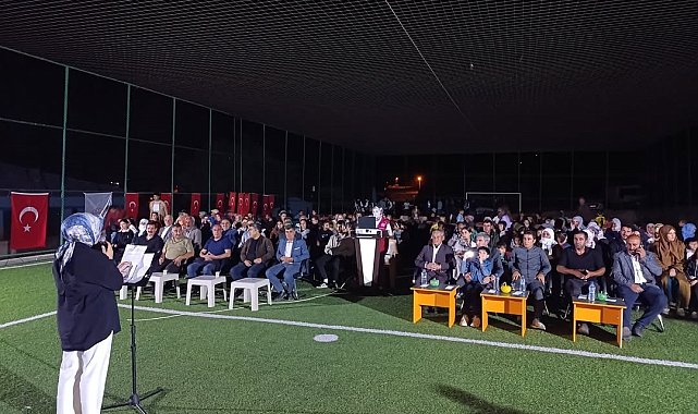 Diyadin'de köy halkına açık hava sineması