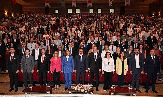 Diyarbakır'da 28. Uluslararası Diş Hekimliği Kongresi başladı