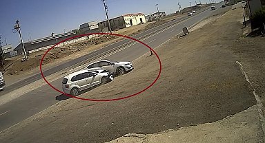 Diyarbakır'da iki otomobil çarpıştı: 4 yaralı