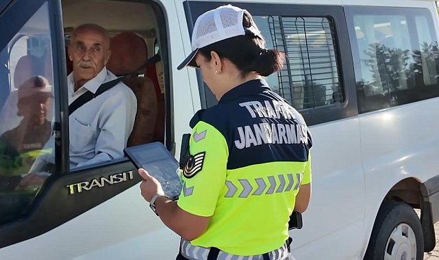 Diyarbakır'da jandarmadan 17 ilçede eş zamanlı trafik denetimi