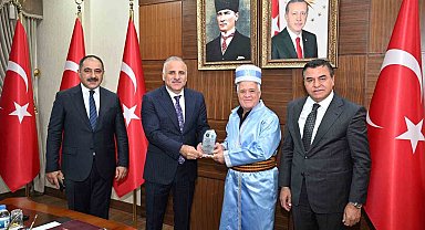 Diyarbakır'da yılın ahisi, kalfası ve çırağı ödüllerini aldı