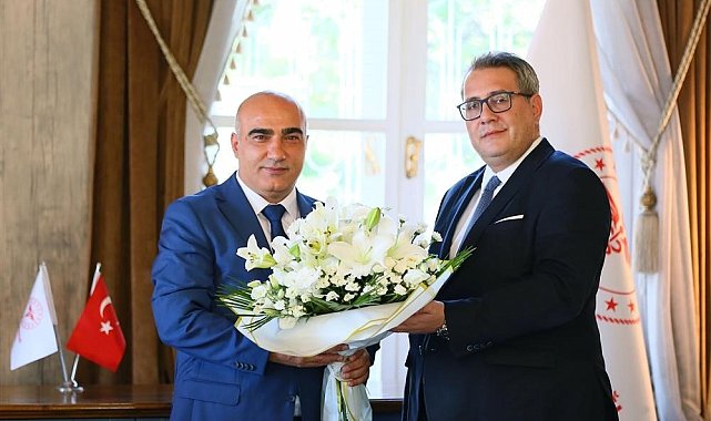 Doç. Dr. Ayhan Kul, İzmir İl Sağlık Müdürlüğüne atandı