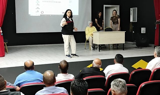 Doğubayazıt'ta çiftçilere yönelik bilgilendirme toplantısı