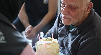 Doğum gününde en büyük hediye, hissettiği aile sıcaklığı oldu