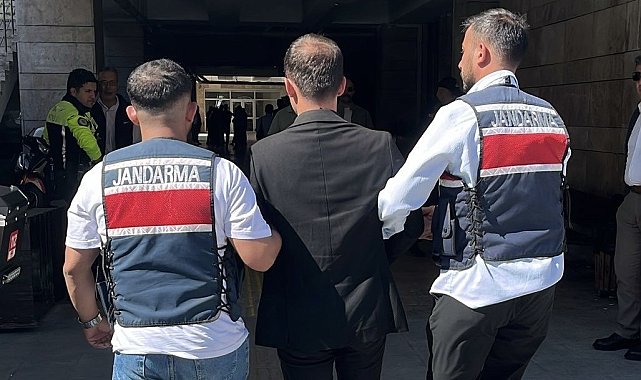 Dolandırıcılık suçundan 8 yıl 4 ay hapis cezası bulunan şahıs jandarma tarafından yakalandı