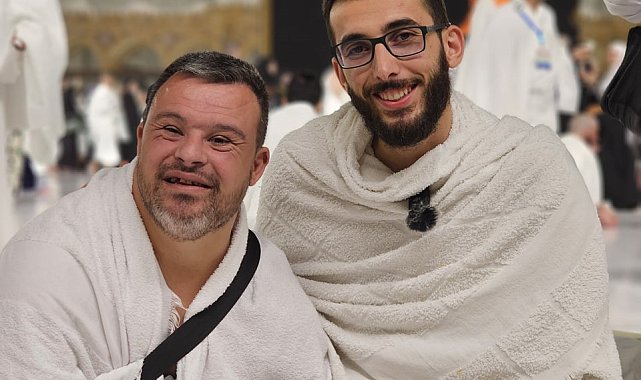 Down sendromlu Savaş'ın umre hayali gerçek oldu