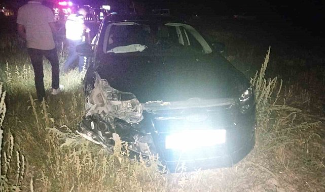Düğün konvoyundaki kaza ucuz atlatıldı