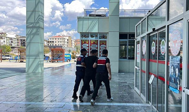 Durduramadığı aracın arkasından ateş edip sürücüyü vuran şüpheli tutuklandı