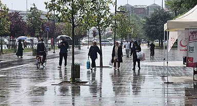 Düzce ve çevresinde sağanak yağış uyarısı