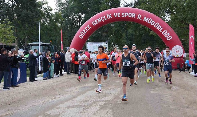 Düzce'de Efteni duatlonu 250 sporcunun katılımı ile yapıldı