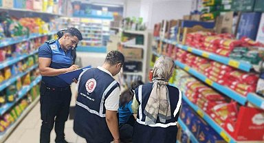 Düzce'de raf etiket ve kasa fiyatları kontrol edildi