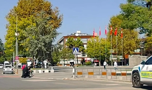 Düzce'de hatalı park isyan ettiriyor!