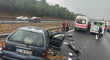 Düzce'de yağışlı havayla gelen zincirleme kazalar!