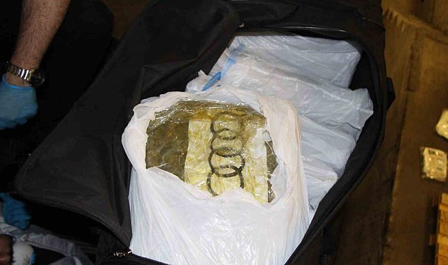 Edirne Kapıkule'de tankerden 114 kilo uyuşturucu ele geçirildi
