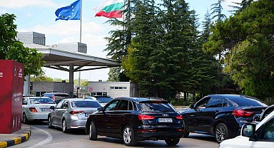 Edirne sınır kapılarından 3 ayda 4 milyon 96 bin yolcu geçiş yaptı