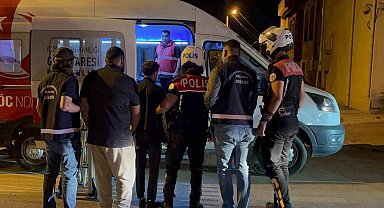 Edirne sokaklarında hareketli anlar: Kaçak göçmenler kovalamacayla yakalandı