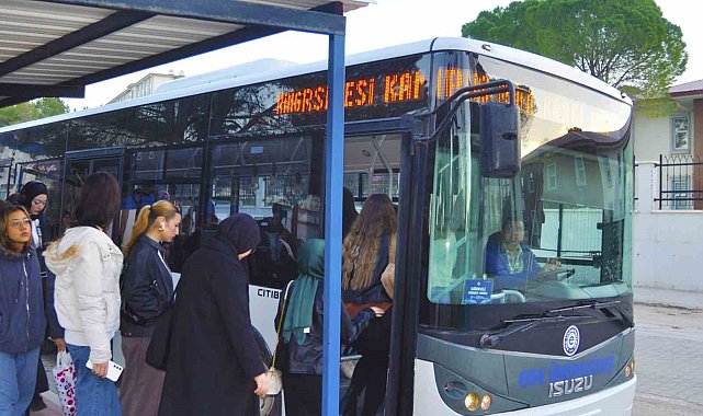 Ege Üniversitesi, kampüs içi ulaşımda öğrencilerine konforlu çözümler sunuyor