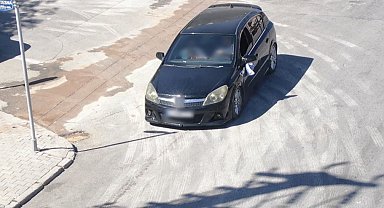 Ehliyetsiz sürücü dronlu polisten kaçamadı