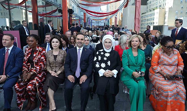Ehramın zarafeti ve Anadolu'nun zenginliği New York'a taşındı