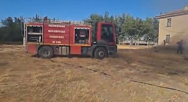 Elazığ'da ahır yangını