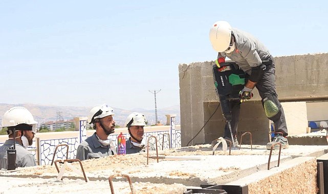 Elazığ'da arama kurtarma eğitimleri sürüyor