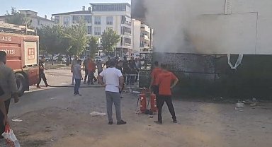 Elazığ'da depo yangını