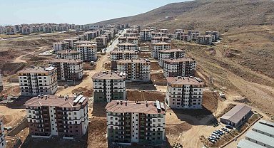 Elazığ'da deprem konutları yüzde 90 tamamlandı