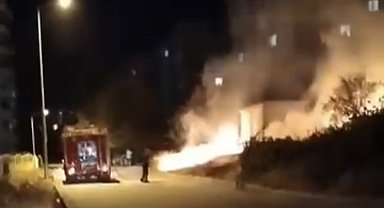 Elazığ'da otluk alanda çıkan yangın söndürüldü