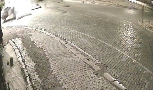 Elazığ'da trafik kazaları kameralara yansıdı